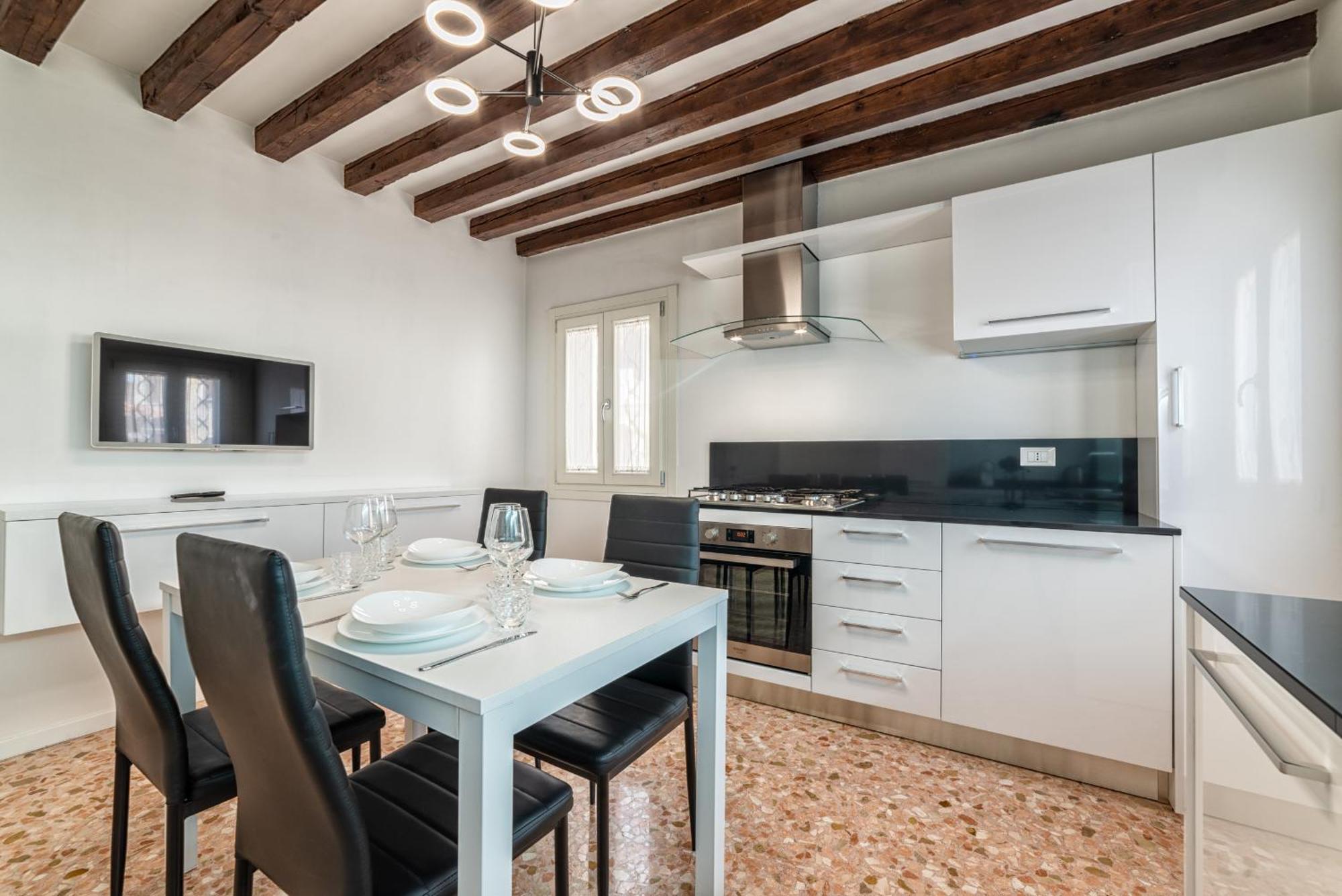 Casanova Fenice - Canal View Venice Bilik gambar