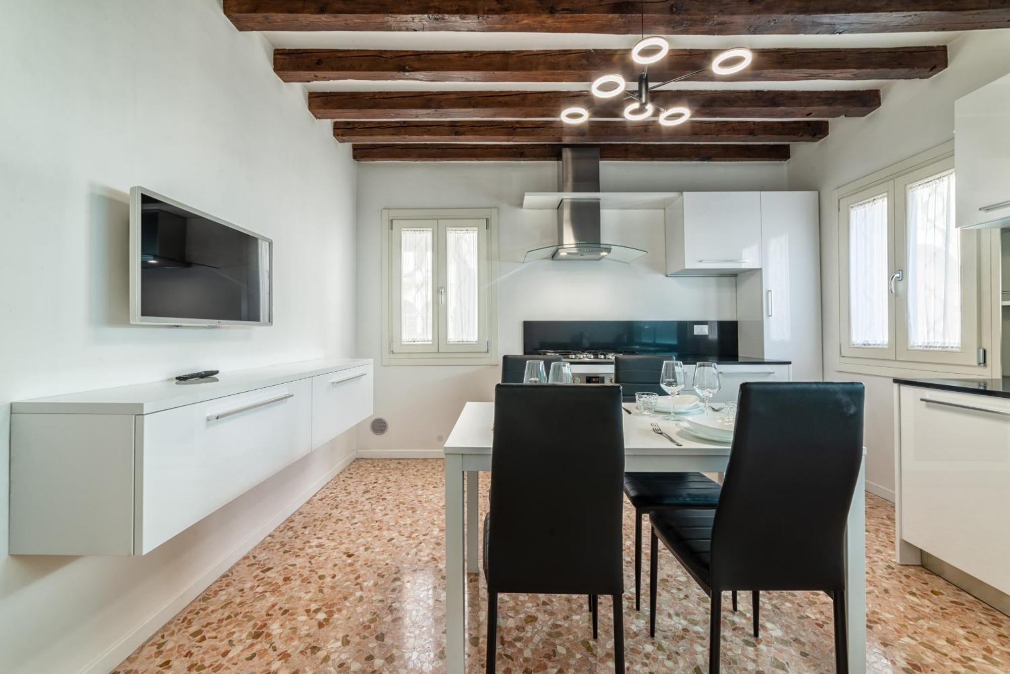 Casanova Fenice - Canal View Venice Bilik gambar