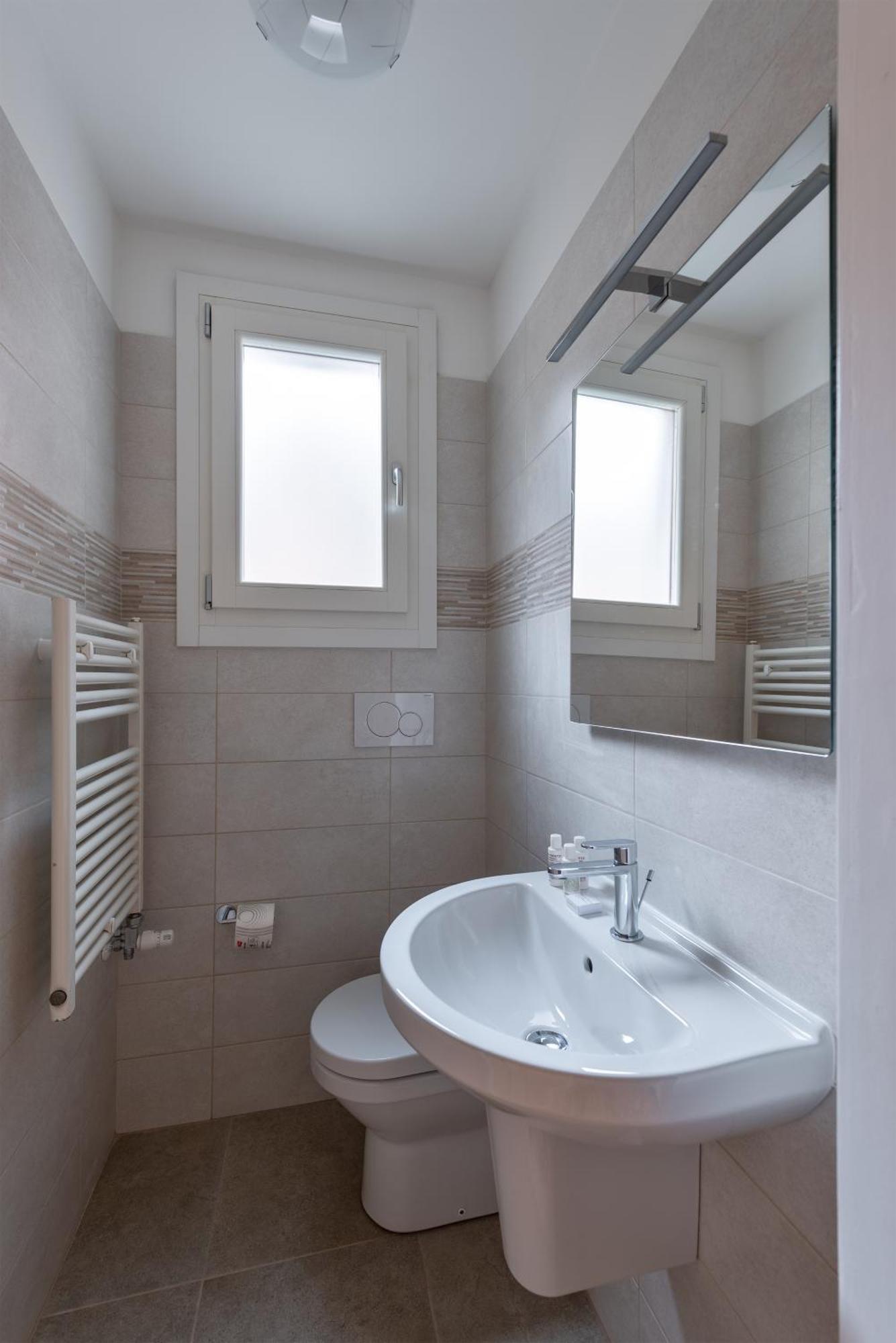 Casanova Fenice - Canal View Venice Bilik gambar